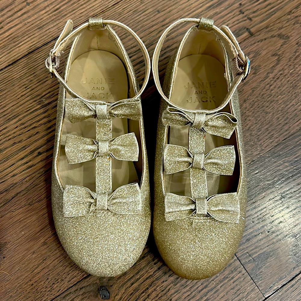 Janie and Jack Sparkly bow flats